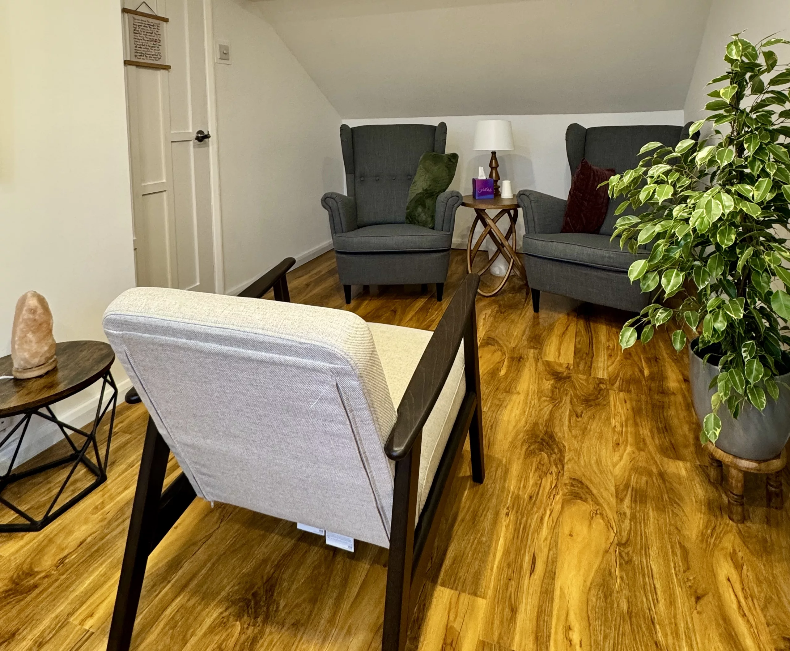 Spacious antic room where it’s quiet, peaceful and confidential.