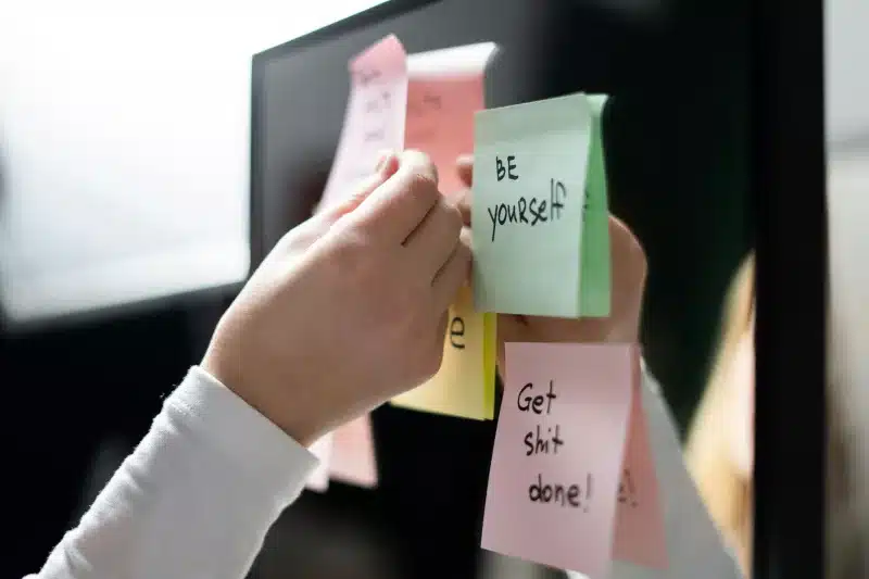 Self-Esteem and Comparison: The Pressure to Be the Best
